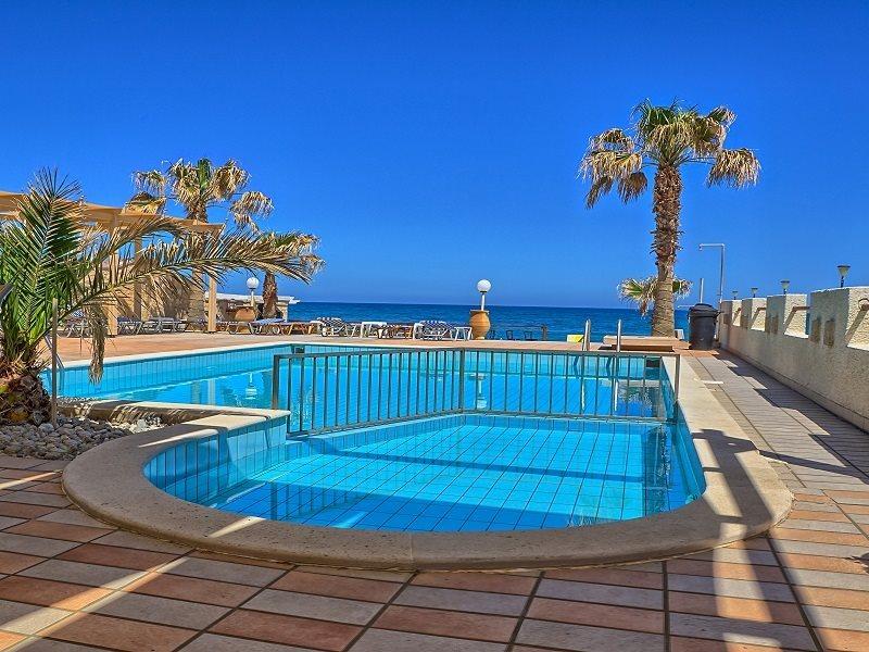 Jo An Beach Hotel Adelianos Kampos Dış mekan fotoğraf