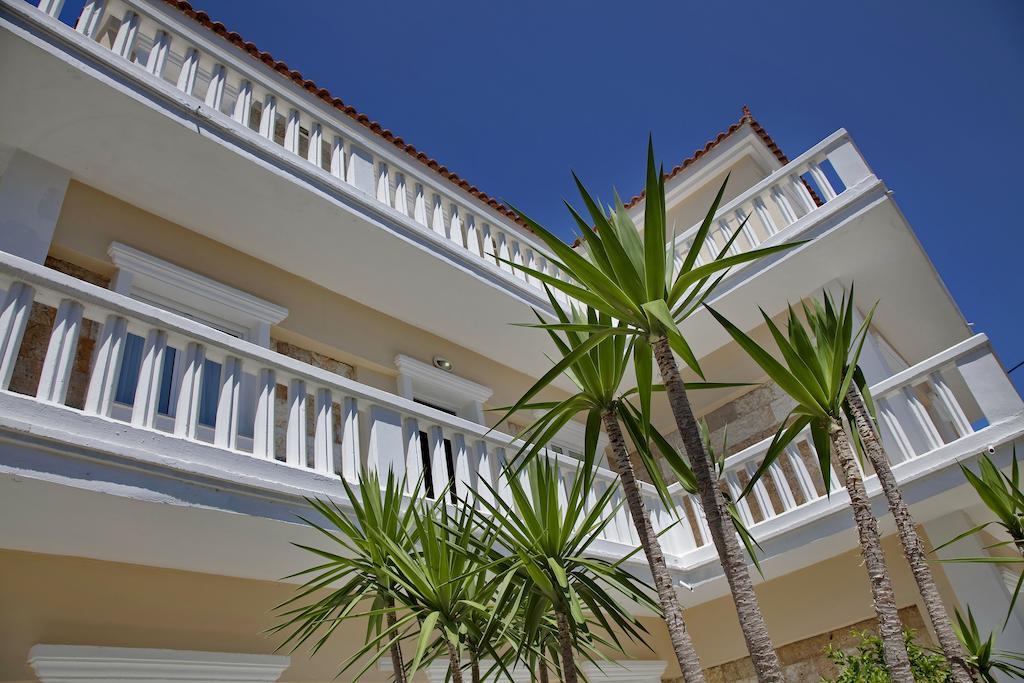 Jo An Beach Hotel Adelianos Kampos Dış mekan fotoğraf