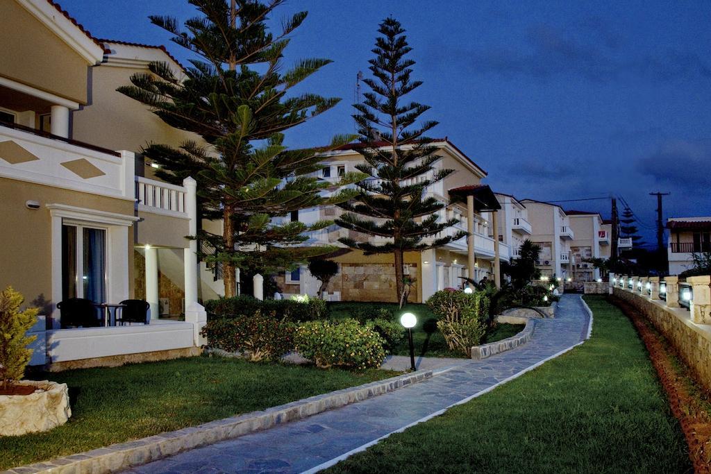 Jo An Beach Hotel Adelianos Kampos Dış mekan fotoğraf