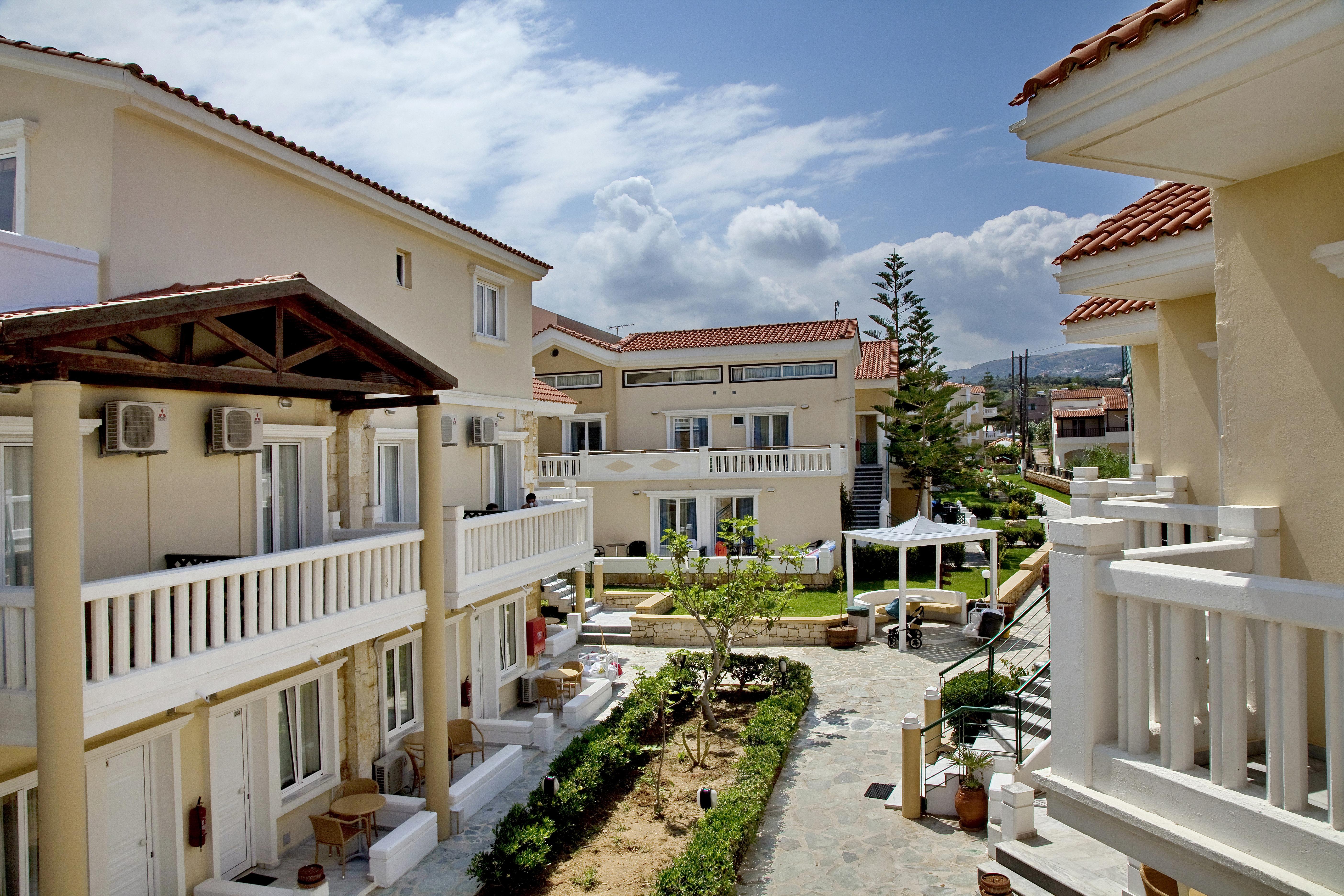 Jo An Beach Hotel Adelianos Kampos Dış mekan fotoğraf