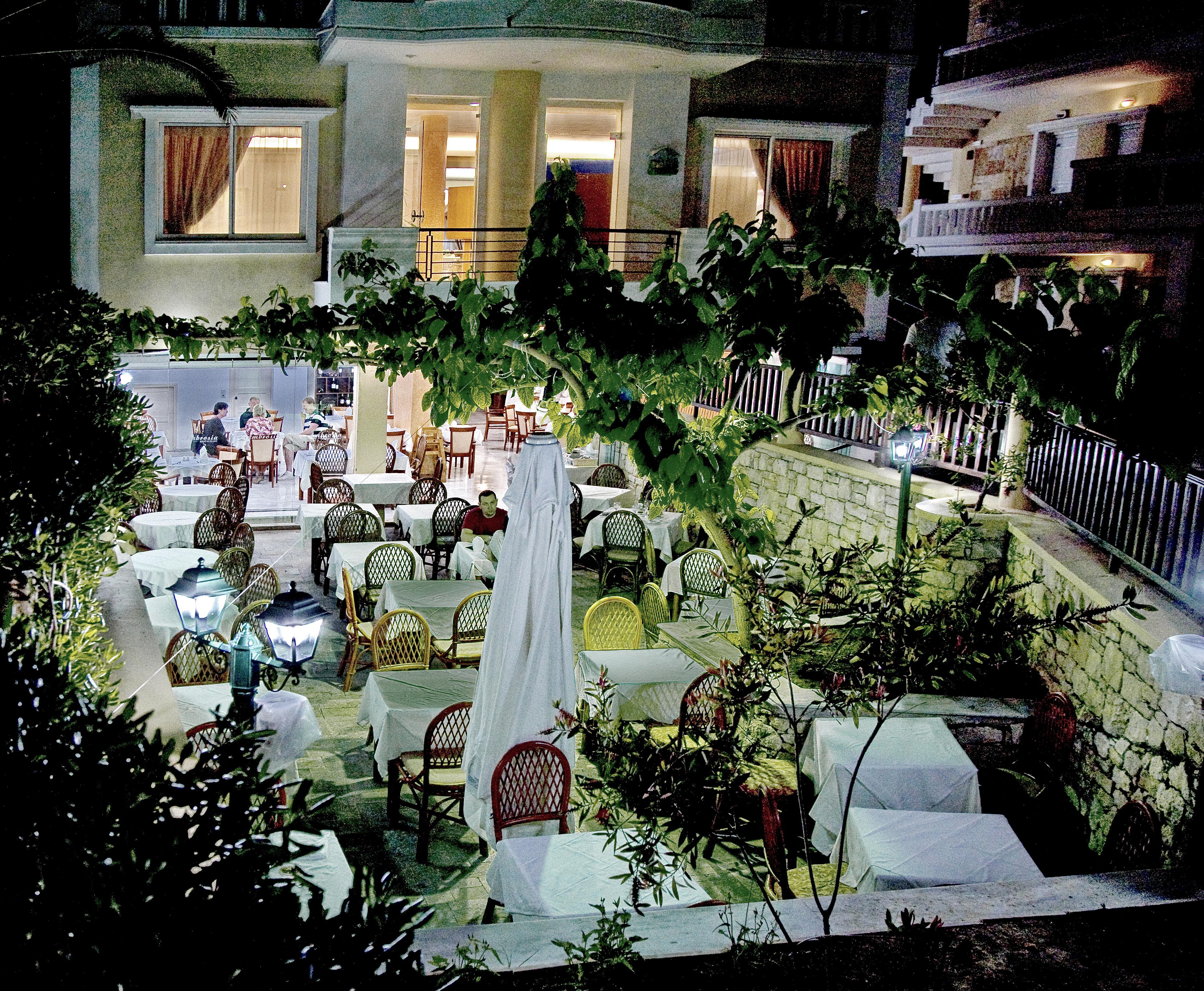 Jo An Beach Hotel Adelianos Kampos Dış mekan fotoğraf
